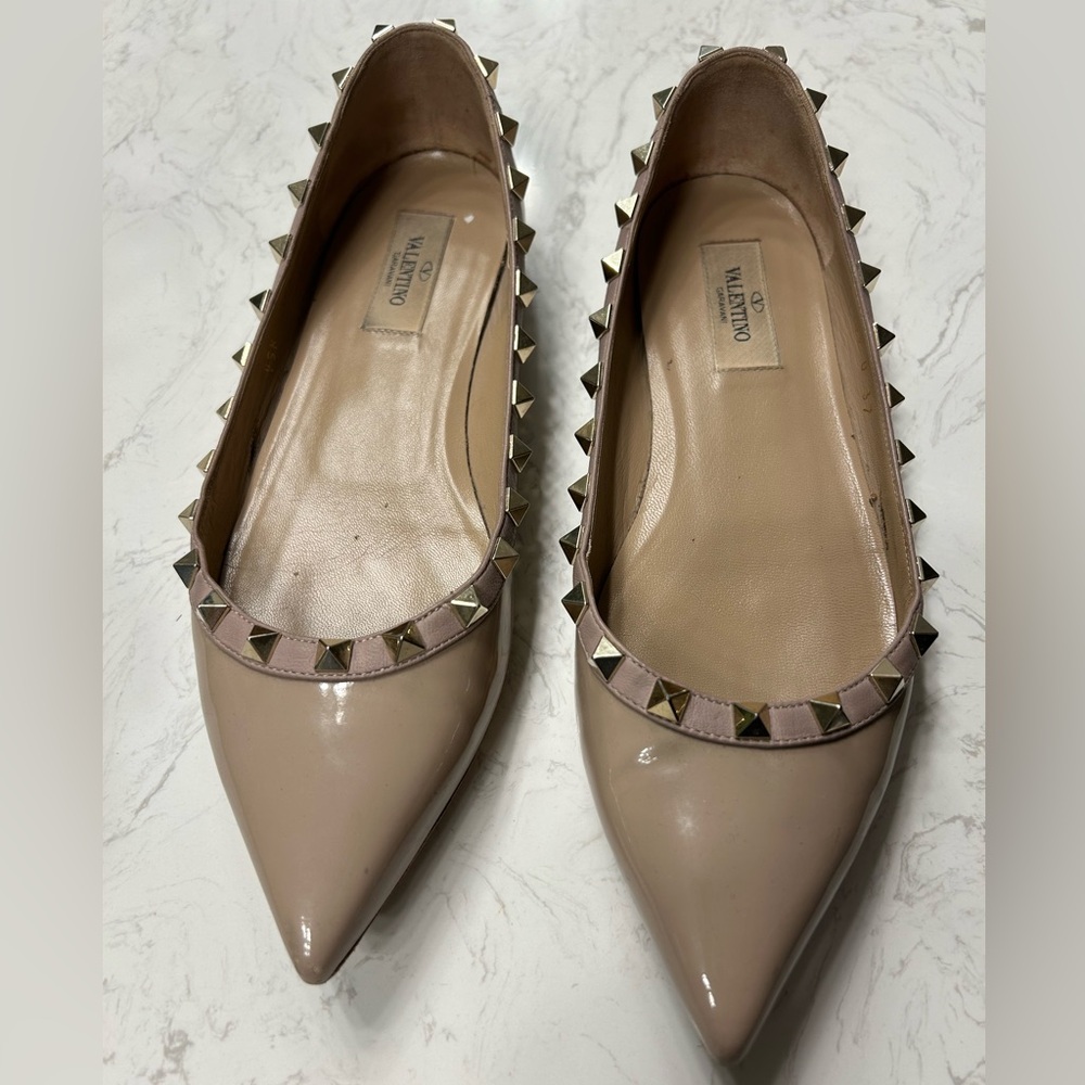 Valentino Women's Studded Beige Flats (Bin B)